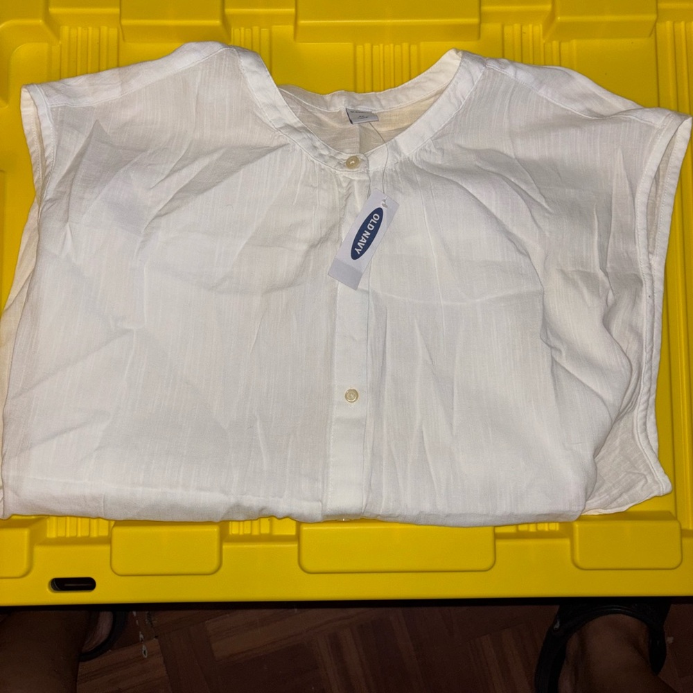 Old Navy Classic White Blouse